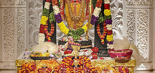 राम मंदिर में रामलला की प्राण-प्रतिष्ठा के बाद से देश का वातावरण राममय है। उपहार के रूप में राम से जुड़ी वस्तुएं देने का प्रचलन बढ़ा हैं।